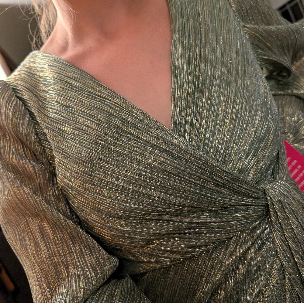 Adrianna Papell Metallic Ruched Gown - Picture 5 of 7